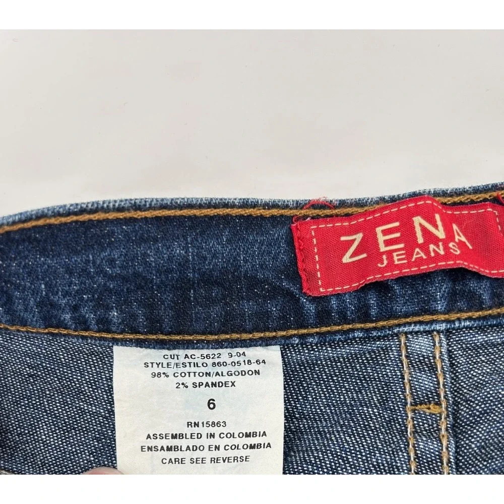 Zena Denim Jeans Womens 6 Dark Wash Straight Leg Mid Rise Fall Winter Blue Jeans